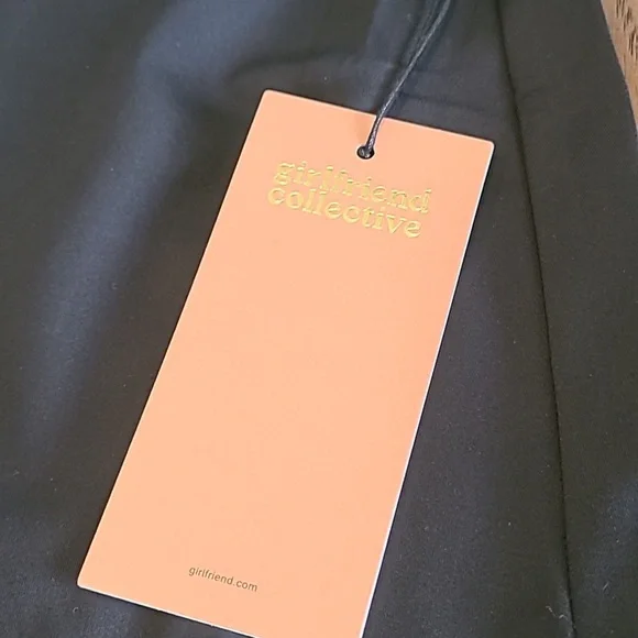 Girlfriend collective sport skort Black Size MED.  New - Picture 6 of 7